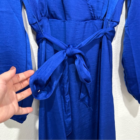 Lucky Brand Women’s Royal Blue V-Neck Long Sleeve Boho Silky Peasant Dress - Picture 4 of 10